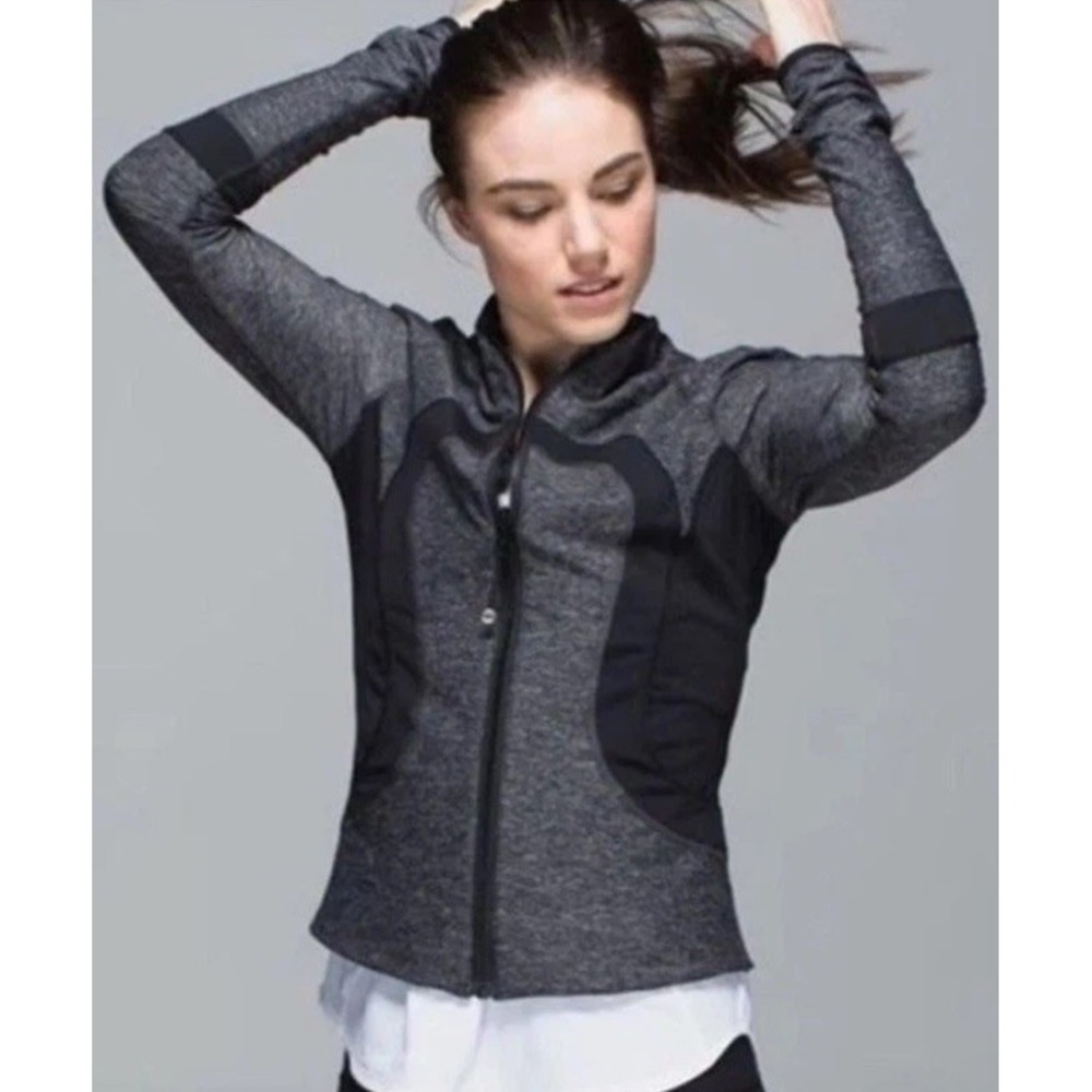 Lululemon Women's Find Your Bliss Reversible Zip Jacket Size 8 Heathered Black